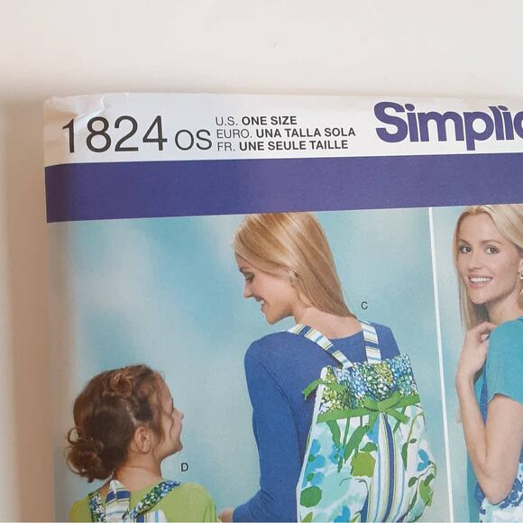 Simplicity 1824 2170 Quilted Handbag Scarf Variations Accessory Pattern Set - Picture 3 of 11